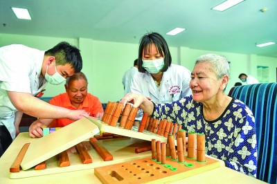 老玩具让“老有所乐”照进现实j9九游真人游戏第一平台适(图2) 老玩具让“老有所乐”照进现实j9九游真人游戏第一平台适(图2)