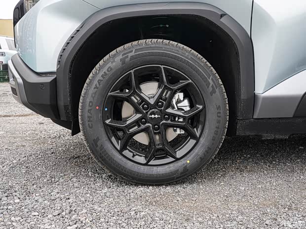 1538万元起 钛7 EV闪充版预售22万元起j9九游会(中国)网站方程豹钛3闪充版上市 售(图24)